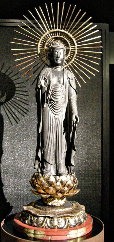 Statue showing Amida with radiant aureole, Japan, Edo period, 17th c..