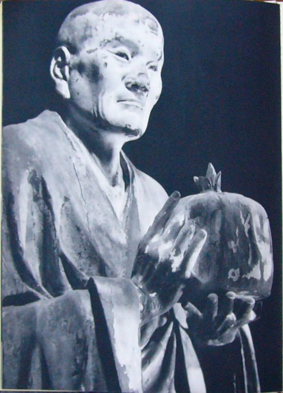Japanese wood statue of Asaṅga (jap.: Mujaku) from 1208 CE, Kōfuku-ji, Nara.