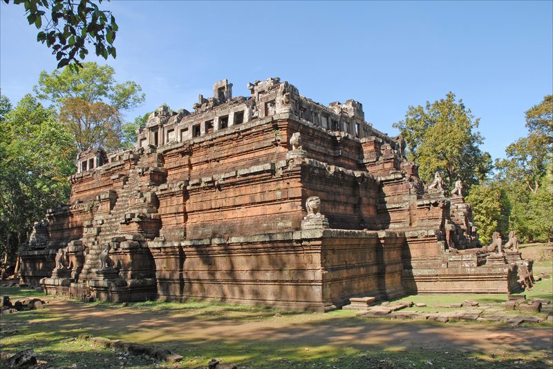 Phimeanakas (or Vimeanakas), a  Hindu temple in Angkor Thom.