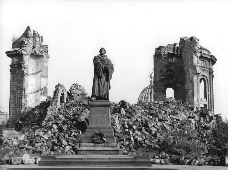 Statue of Luther in the ruins of Dresden in the aftermath of the second World War.