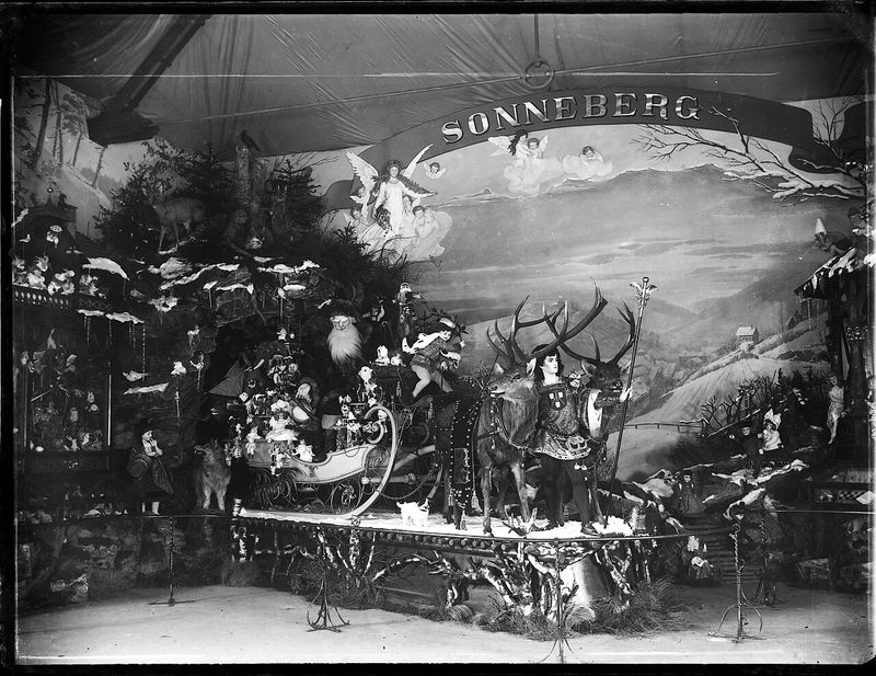 Historic Christmas sleigh from the Paris World Exhibition of 1900, Sonneberg town archive