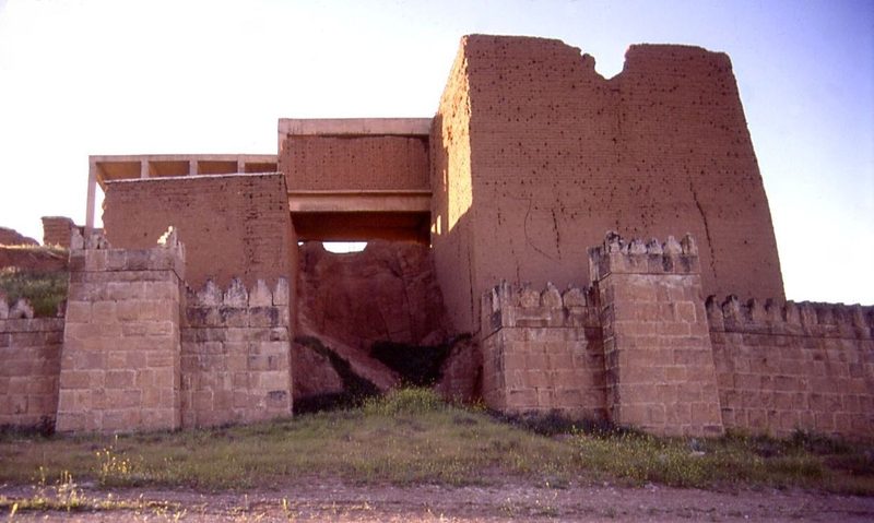 Restored Adad Gate, taken prior to the gate's destruction by ISIL in April 2016.